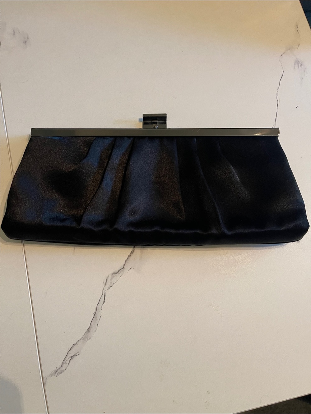 Jacqueline Ferrar Black Satin Pleated Frame Clutch - Picture 1 of 5